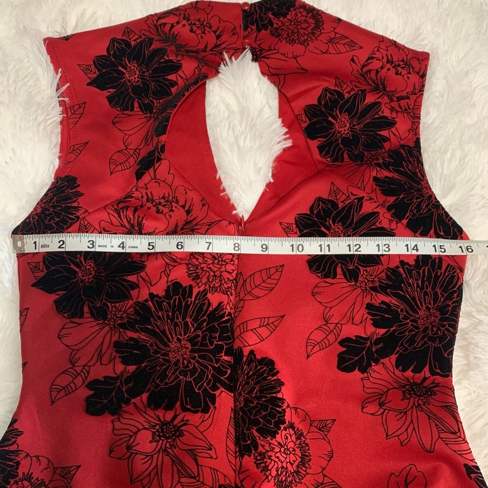 Almost Famous red floral dress - Picture 3 of 12